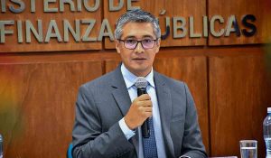 ministro-economia-espinoza